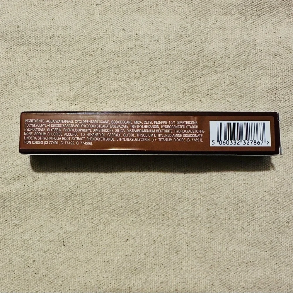 Charlotte Tilbury | Concealer | Hollywood Contour Wand | Medium-Deep